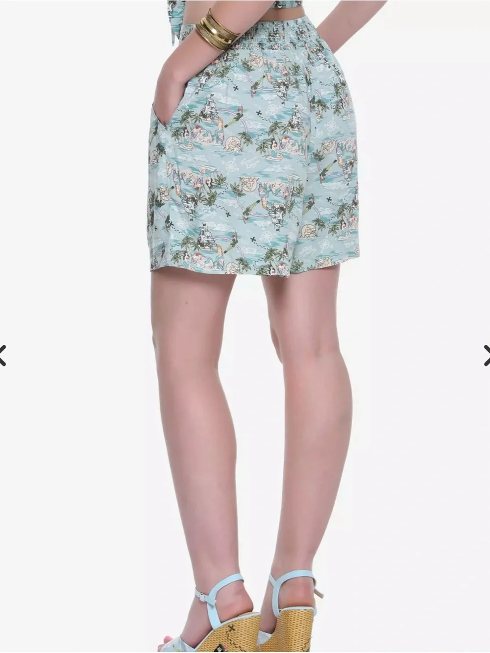 Disney, Mermaid Lagoon Peter Pan High Waisted Shorts with Pockets. Medium - Picture 2 of 7